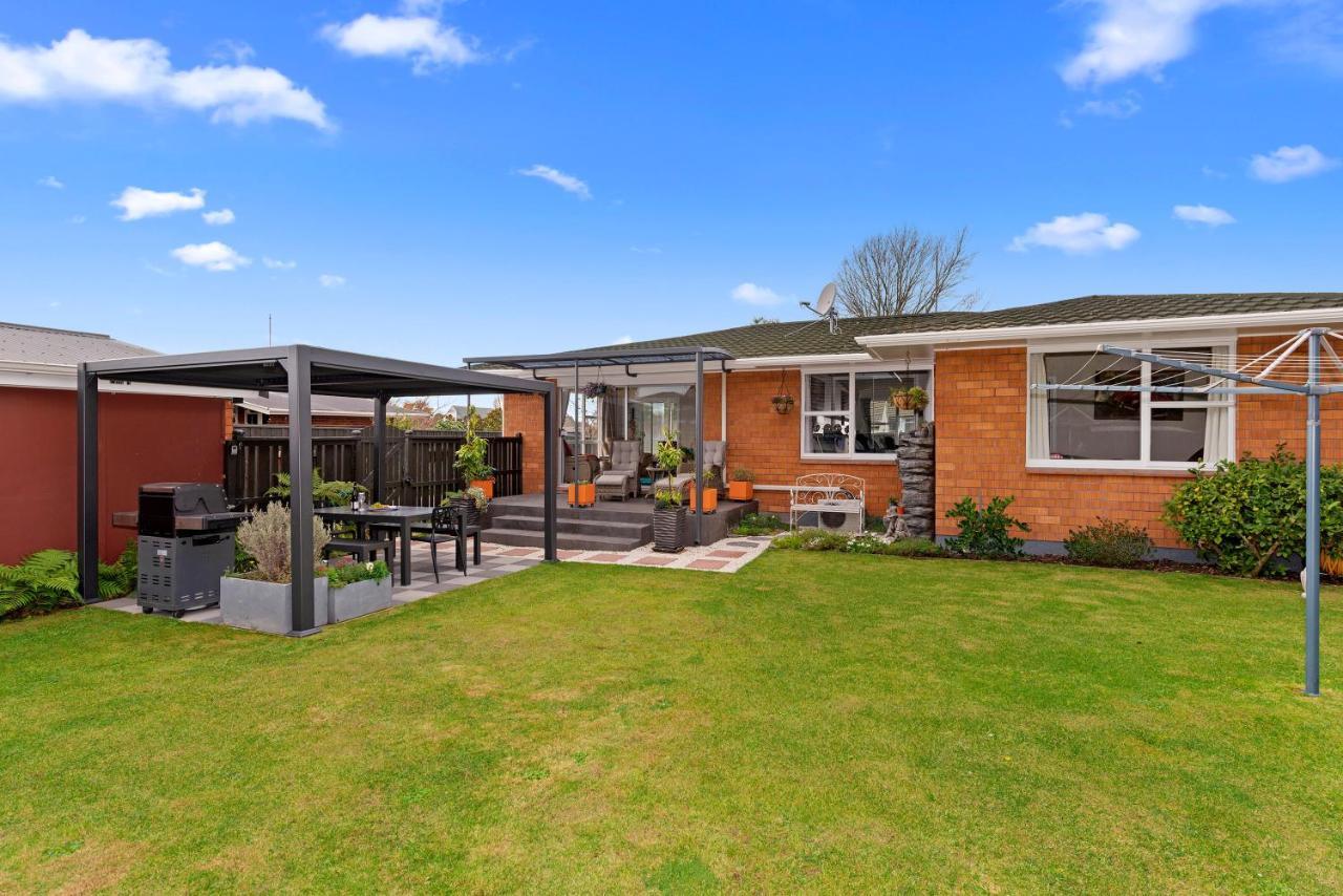 Leave Of Absence - Christchurch Holiday Home Exterior photo